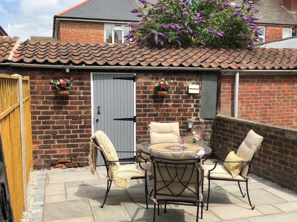 Archie'S Cottage Lincoln Exterior photo